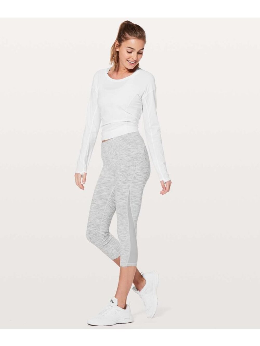 Lululemon Size 6 Gray Striped High-Waisted Train Times Pants Tight Leggings